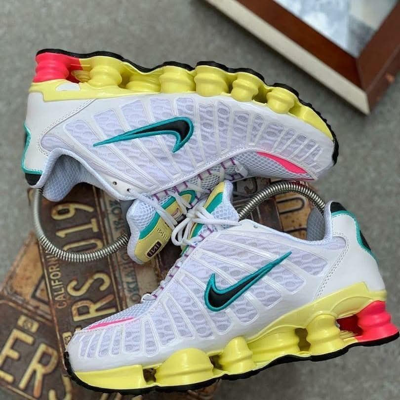 CHAUSSURE MAGNIFIQUE  - image 2