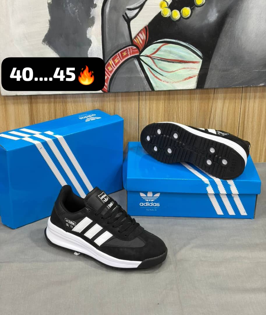 ADIDAS 